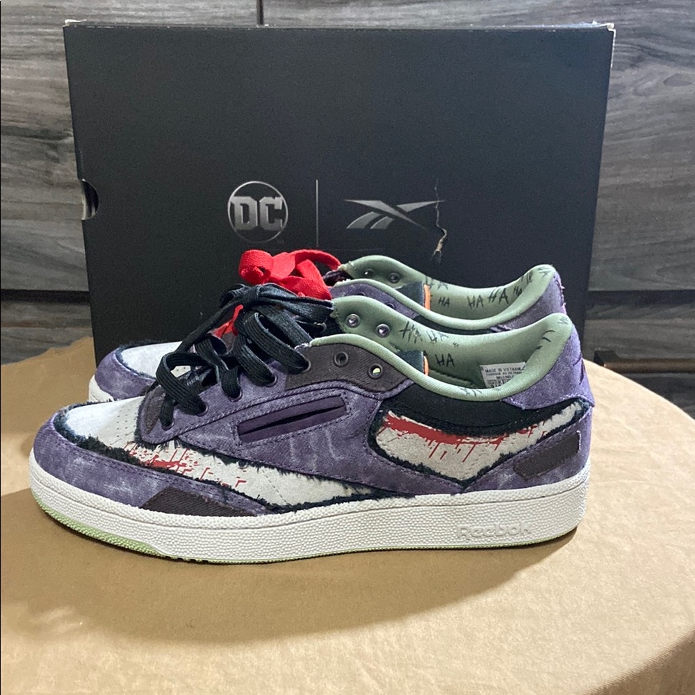 Reebok Club C 85 x DC Comics Joker Casual Shoe Sneaker - Picture 3 of 5